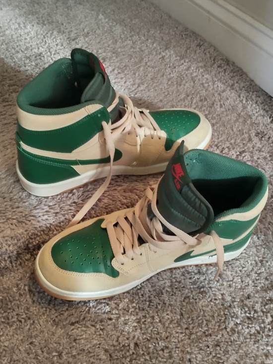 Nike Air Jordan 1.5 High The Return Sand Dune 768861-206 Men\'s Size 8 main image 10